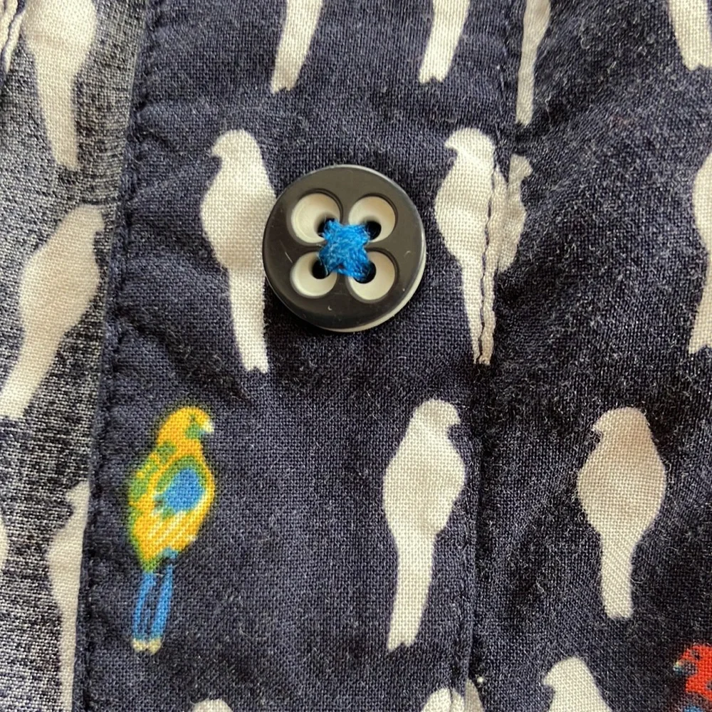 Maeve by Anthropologie Wynwood parrot button down blouse (fits like a 4) - Picture 3 of 8